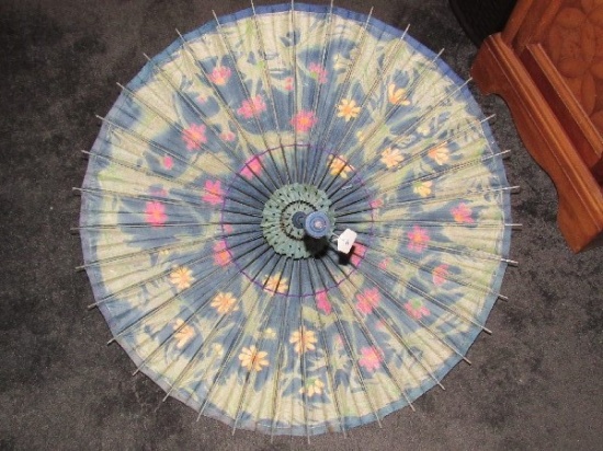 Vintage Wooden Blue/Floral Pattern Paper Umbrella