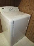 White Kenmore Elite Oasis Series Turbo Dry, Super Capacity Quiet PAK2 Electric Clothes Dryer