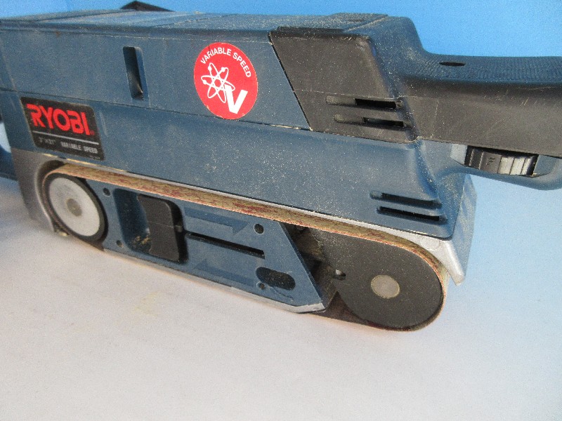 Ryobi belt sander clearance 3x21