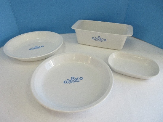 Corningware Collection 2 Blue Corn Glower Pattern 9" Rounded Pie Dishes