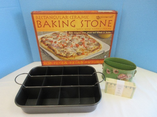 Group - Pizza Craft Rectangular Ceramic Baking Stone w/ Wire Handle Frame