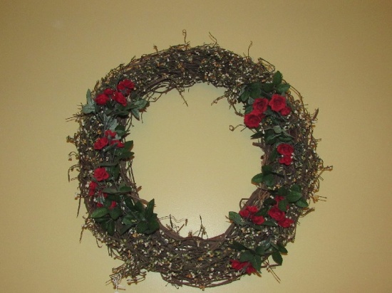 Large Wooden/Faux Rose Design Wall Wreath