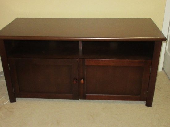 Modern Design Cherry Finish Media Console Cabinet w/ Open Shelf Over Double Panel Door