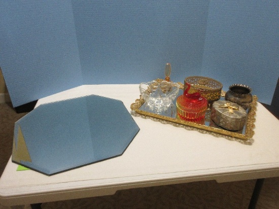 Group - Mirror Dresser Tray Rosebuds/Foliage Pierced Gallery