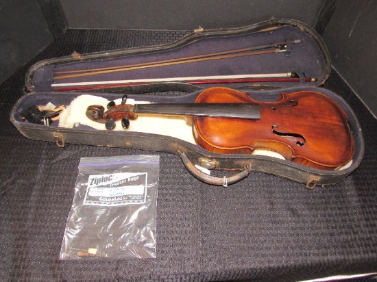 Stainer Vintage Violin Wooden in Black Case w/ Bows, Scroll Top