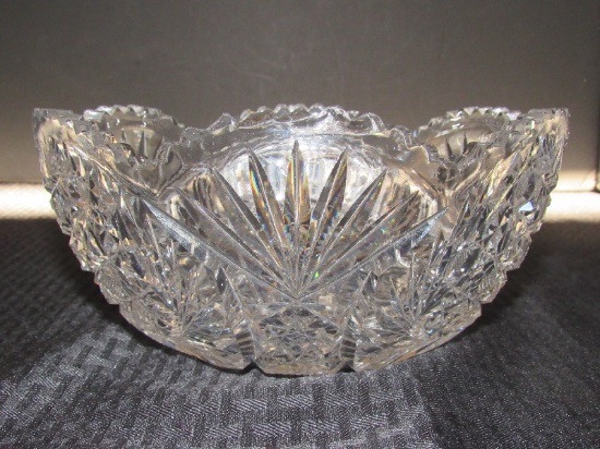 Wide Crystal Glass Wide Bowl Raised Saw Tooth Rim Fan Cut/Hob Cut Design