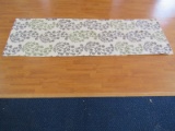 Green/Black Floral Pattern Floor Runner