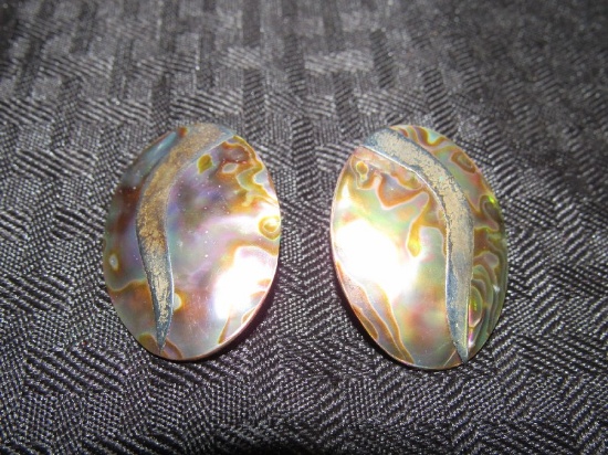 Pair - Paua Shell Motif/Design Earrings Oval
