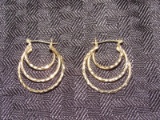 Pair - 14kt Yellow Gold 3 Ring Design Hand Beaten Motif Earrings