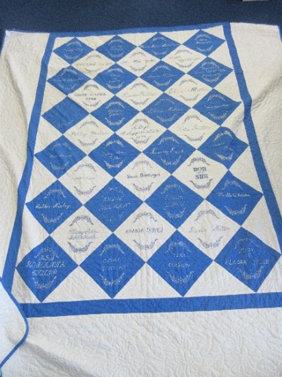 Amish Quilt Made in Middlebury Indiana Diamond Block Pattern "A Gift of Appreciation 1997"