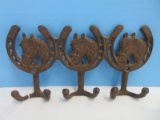 Novelty Cast Iron Western Theme Triple Horse Shoe 6 Hooks Wall Décor Hat/Coat Rack