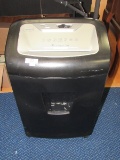 Staples Black Shredder