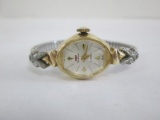 Vintage Waltham 17 Jewels Swiss Ladies Wrist Watch