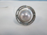 Silver Ring w/ Large Blister Pearl Center w/ 8 Turqouise Gemstones