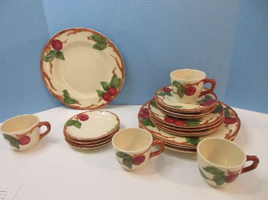 20 Pieces - Franciscan Earthenware Apple Pattern Dinnerware 5 Piece Place Setting For 4