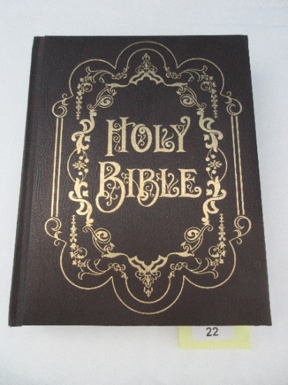 Vintage Family Coffee Table Holy Bible Beautiful Illustrated Red Letter Edition