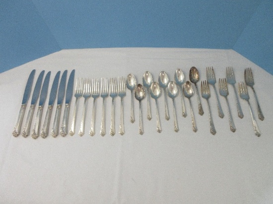 Awesome Find 26 Pieces Silverware Heirloom Sterling Damask Rose Pattern 1946