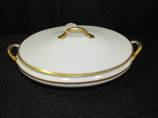 Noritake Nippon Gilted Trim Oval Casserole 2 Handles w/ Lid