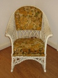 Vintage painted White Wicker Arched Back Rocker Rocking Chair Upholstered Back/Cushion