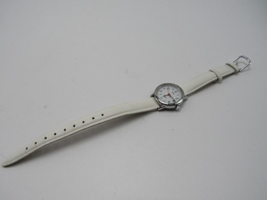 Timex Intiglo Ladies Watch w/ Genuine Leather Strap