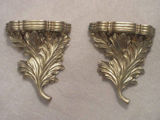 Pair - Resin Baroque Style Gilt Acanthus Leaves Wall Décor Corbel 8 3/4" Display Shelves