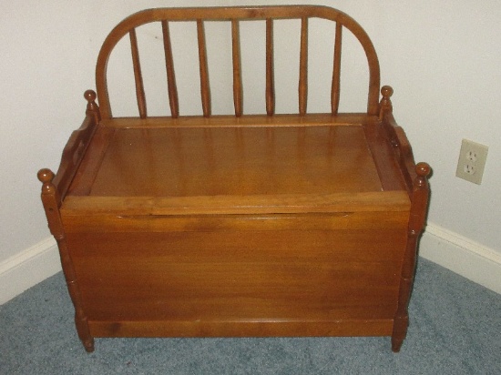 Pine Jenny Lind Inspired Charming Childs Toy Chest Bench Spindle Curved Back