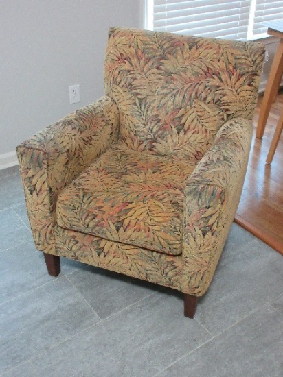 Norwalk Furniture Hand Crafted in U.S.A. Contemporary Style Club Lounge Arm Chair