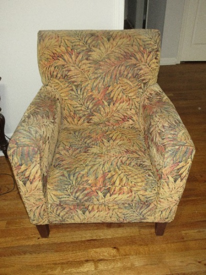Norwalk Furniture Hand Crafted in U.S.A. Contemporary Style Club Lounge Arm Chair