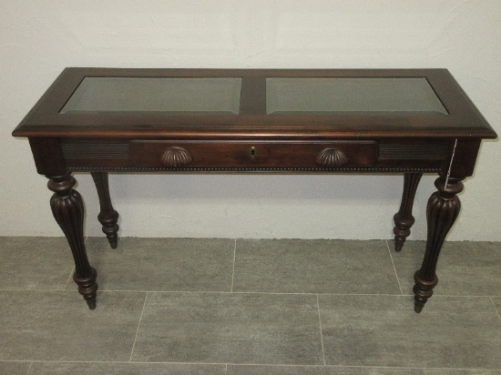 Splendid European Style Console/Sofa Table on Turned fluted Legs Scallop Shells Drawer
