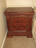 Splendid Pulaski Furniture Corp. European Old World Classic Style Commode Nightstand