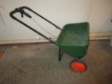 Scotts Speedy Green Broadcast Spreader