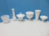 Collection - 7 Pieces Milk Glass Colony Harvest Grape 7 1/2