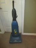 Sharp 12AMPS Automatic Height Adjustment Upright Vacuum