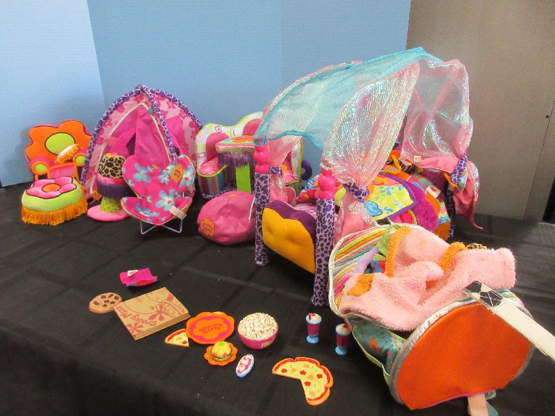 Groovy Girls Collection Tent Furniture Booth Proxibid
