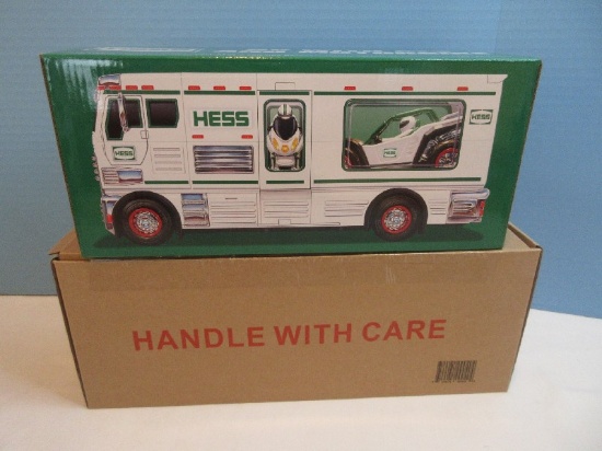 Collectors 2018 Hess Holiday Toy RV w/ ATV & Motorbike in Original Box w/ Shipping Box