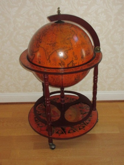 Phenomenal Old World Globe Bar on Casters