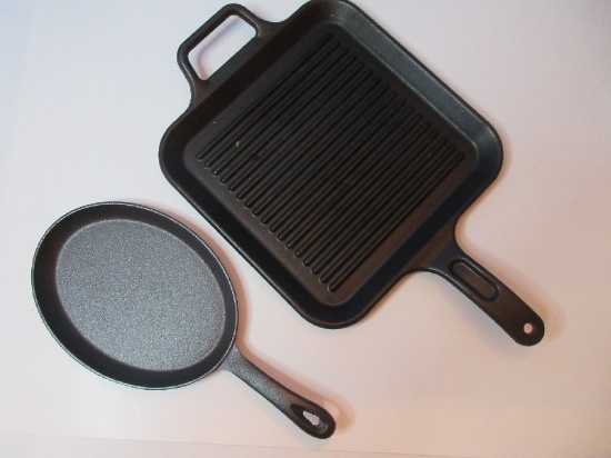 Cracker Barrel Cast Iron Handled 12" Square Griddle w/ Helper Handle