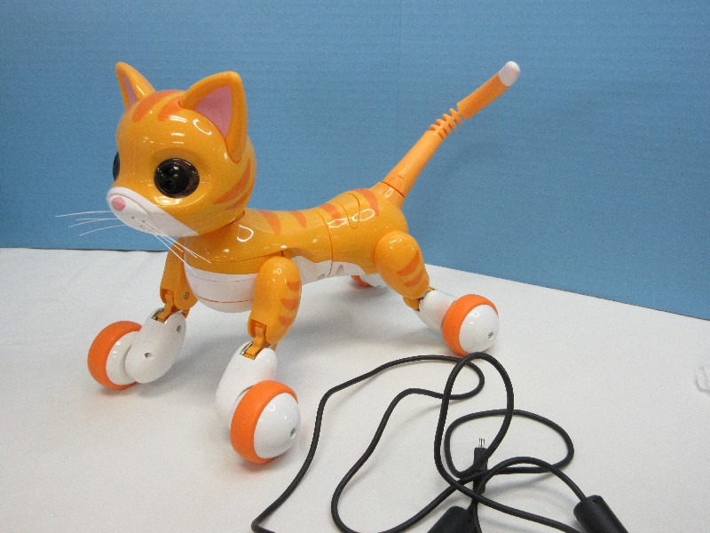 Zoomer kitty best sale
