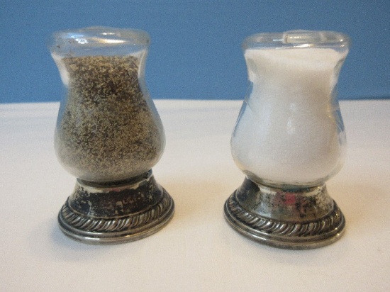 Pair - Gorham Sterling #703 Quaker "Hurricane" Etched Glass 2 3/4" Salt & Pepper Shakers