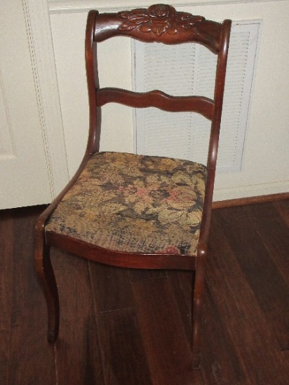 Duncan Phyfe Style Mahogany Carved Flower Foliage Side Chair on Sabre Legs