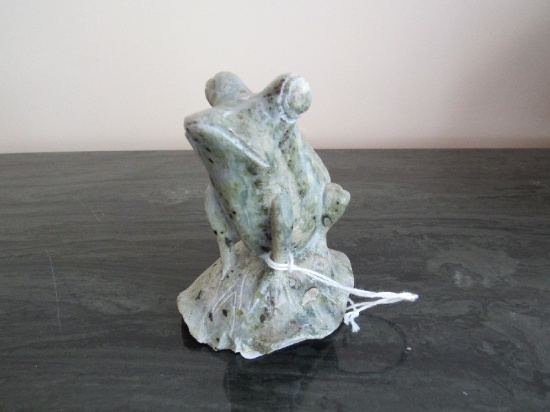 Green Hand Carved Frog on Lilly Pad Marble Décor Figurine