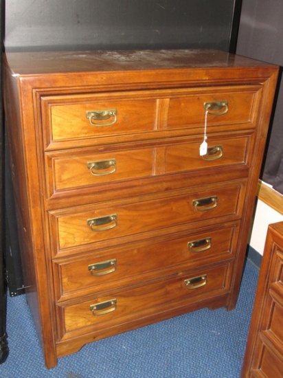 Preferred Editions Vintage 5 Dovetailed Drawer Standing Dresser