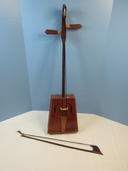 Unique Morin Khur Mongolian String Instrument Carved Horse Head End & Bow