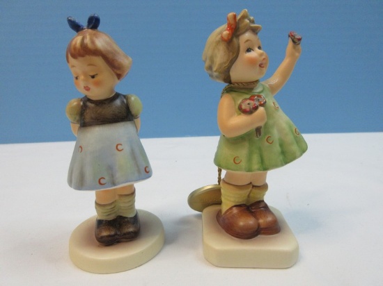 2 Collectors M.I. Hummels Goebel Porcelain Collector Club Figurines "Forever Yours" 4 1/4"