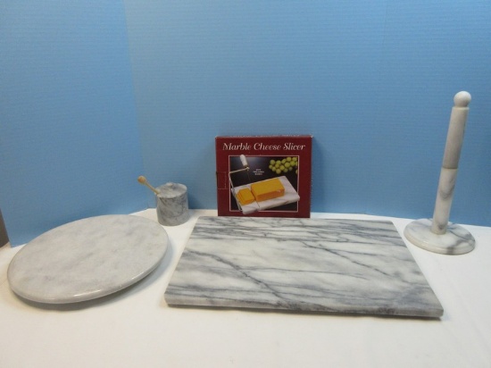 Marble Group Covered Honey Pot with Wooden Honey Dipper 18" x 12" Cutting/Pastry Board