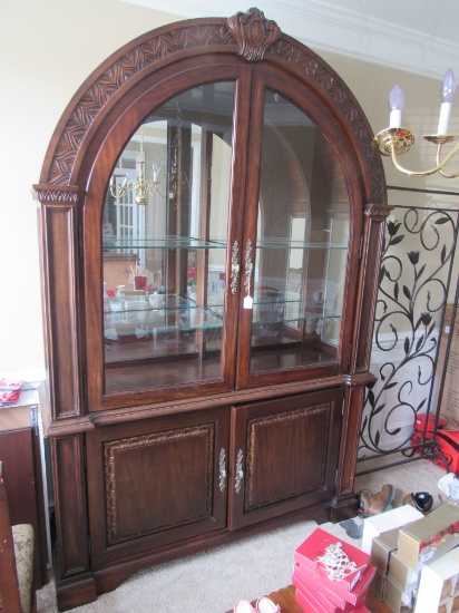 ONLINE ESTATE AUCTION IN TAYLORS #8146
