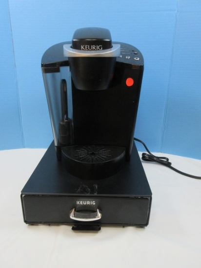 Keurig Single Cup Brewing System Coffee Maker Model K40 with Pod Storage Drawer Dispenser