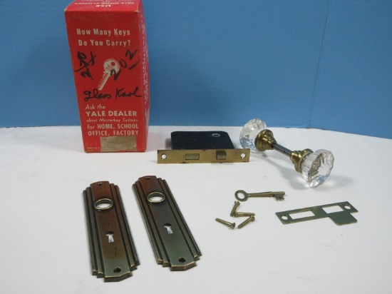 Scarce Find Yale Inside Glass Door Knobs Complete Set in Original Box w/Skeleton Key