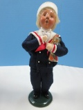 Collector Byer's Choice Ltd. Carolers Collection 10