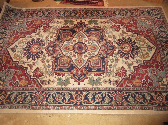 Mahdavi's A & A Rug Collection 100% Wool Pile Genuine India Handmade Rug Classic Design